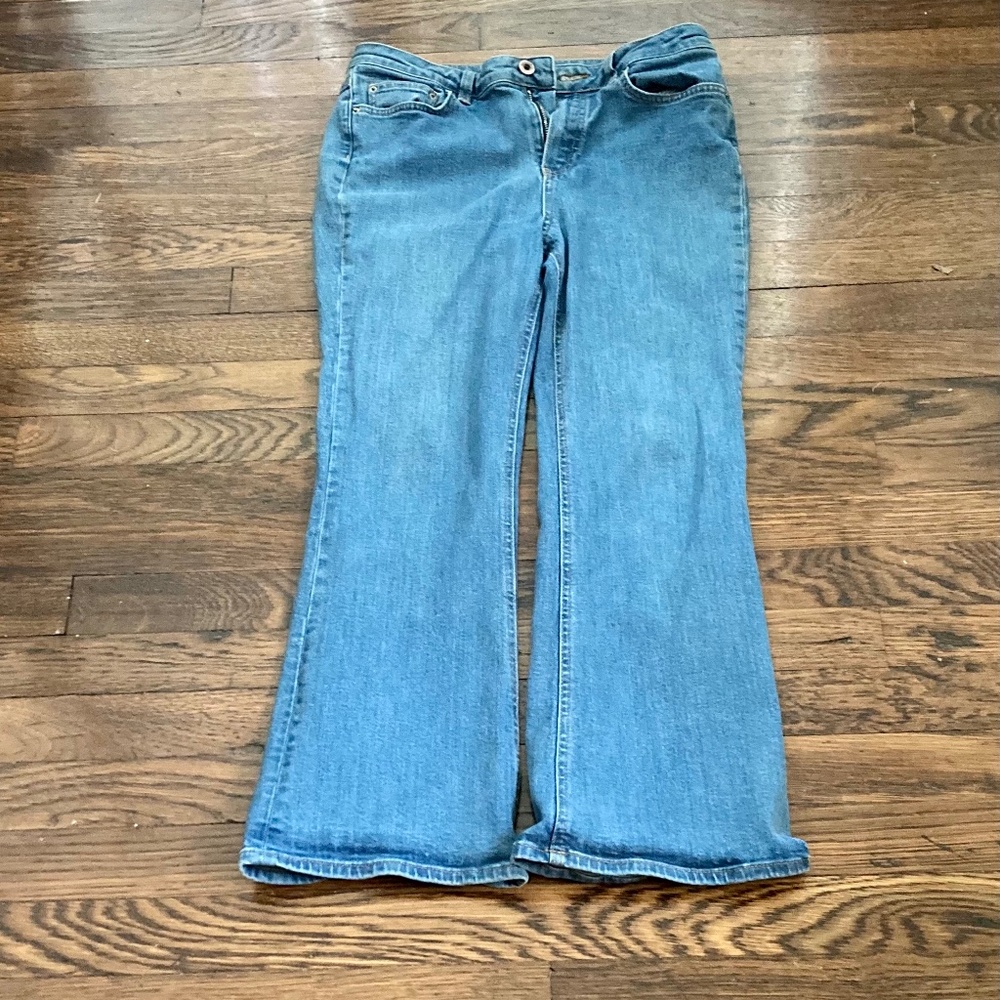Massimo Dutti Size 6 Cropped Kick Flare Denim Medium Wash Blue